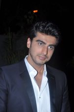 Arjun Kapoor snapped at Novotel, Mumbai on 12th Feb 2013 (1).JPG
